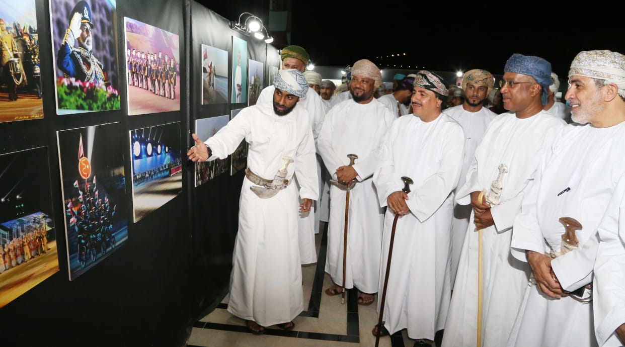 افتتاح معرض ملامح من عمان للمصورين الصحفيين