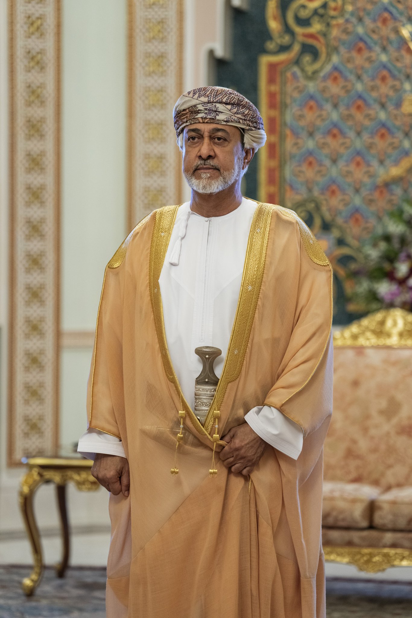 أمام المقام السّامي.. عددٌ من السّفراء يؤدّون قسم اليمين