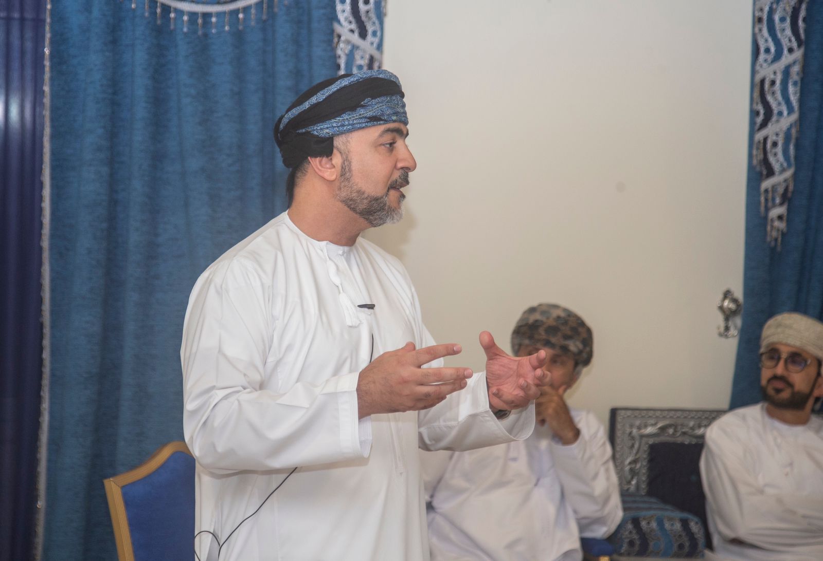 في الصالون الإعلامي لجمعية الصحفيين العمانية جهاز الاستثمار العماني يستعرض أبرز أعماله وأنشطته وجهوده في التحفيز الاقتصادي
