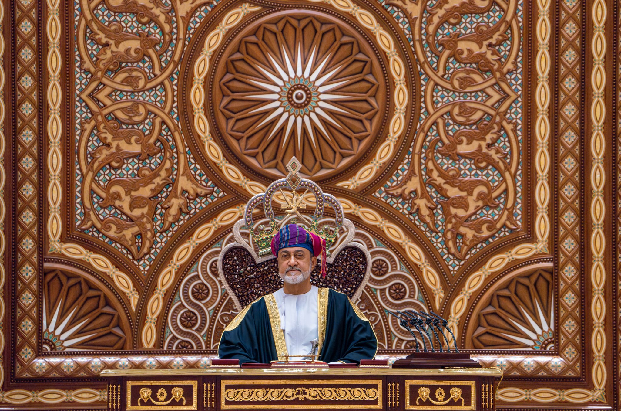 نص الخطاب السامي لجلالةُ السُّلطان المعظم خلال رعايته السّامية الكريمة افتتاح دور الانعقاد السّنوي الأول للدورة الثامنة لمجلس عُمان