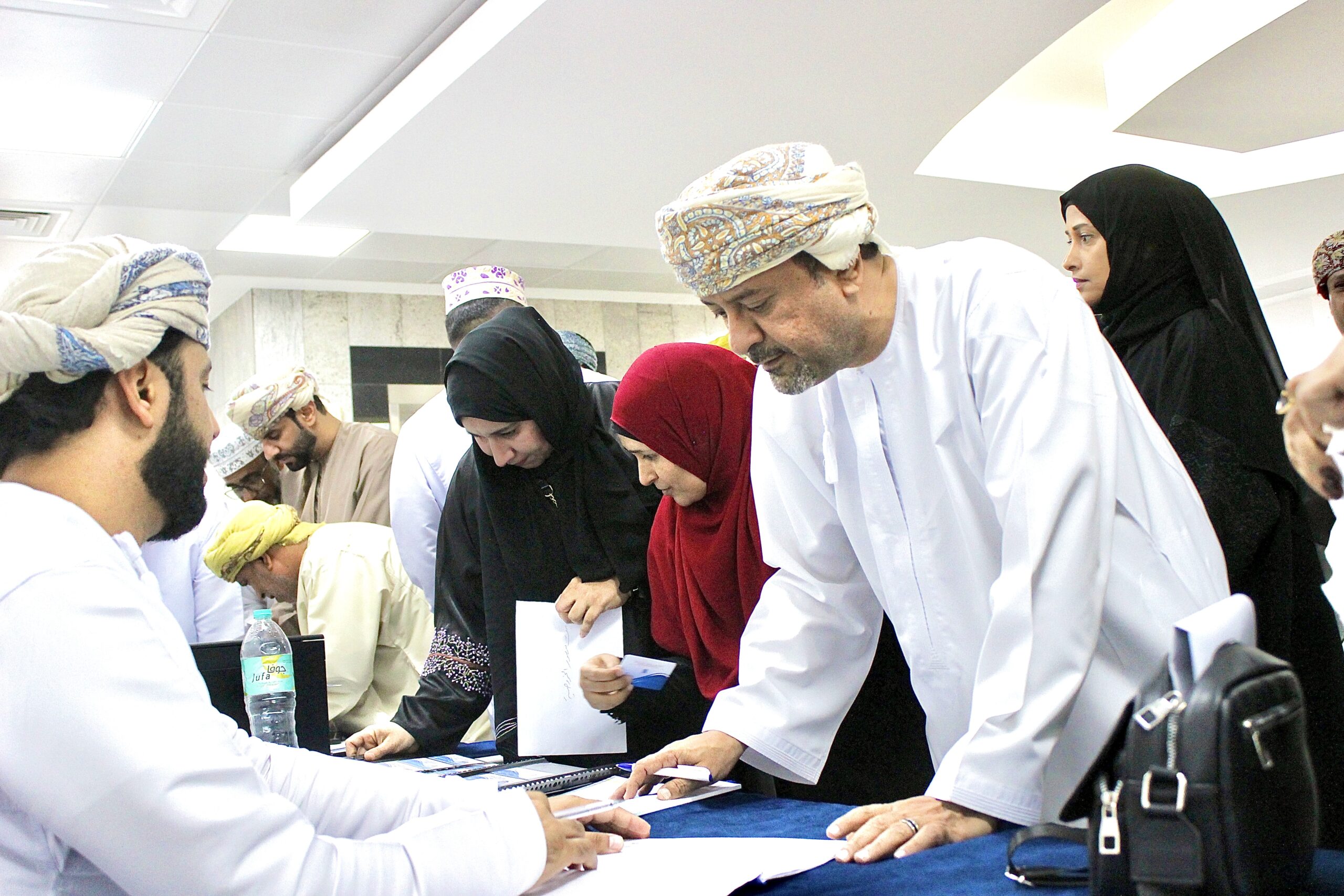 فوز قائمة التعاون بانتخابات جمعية الصحفيين العُمانية