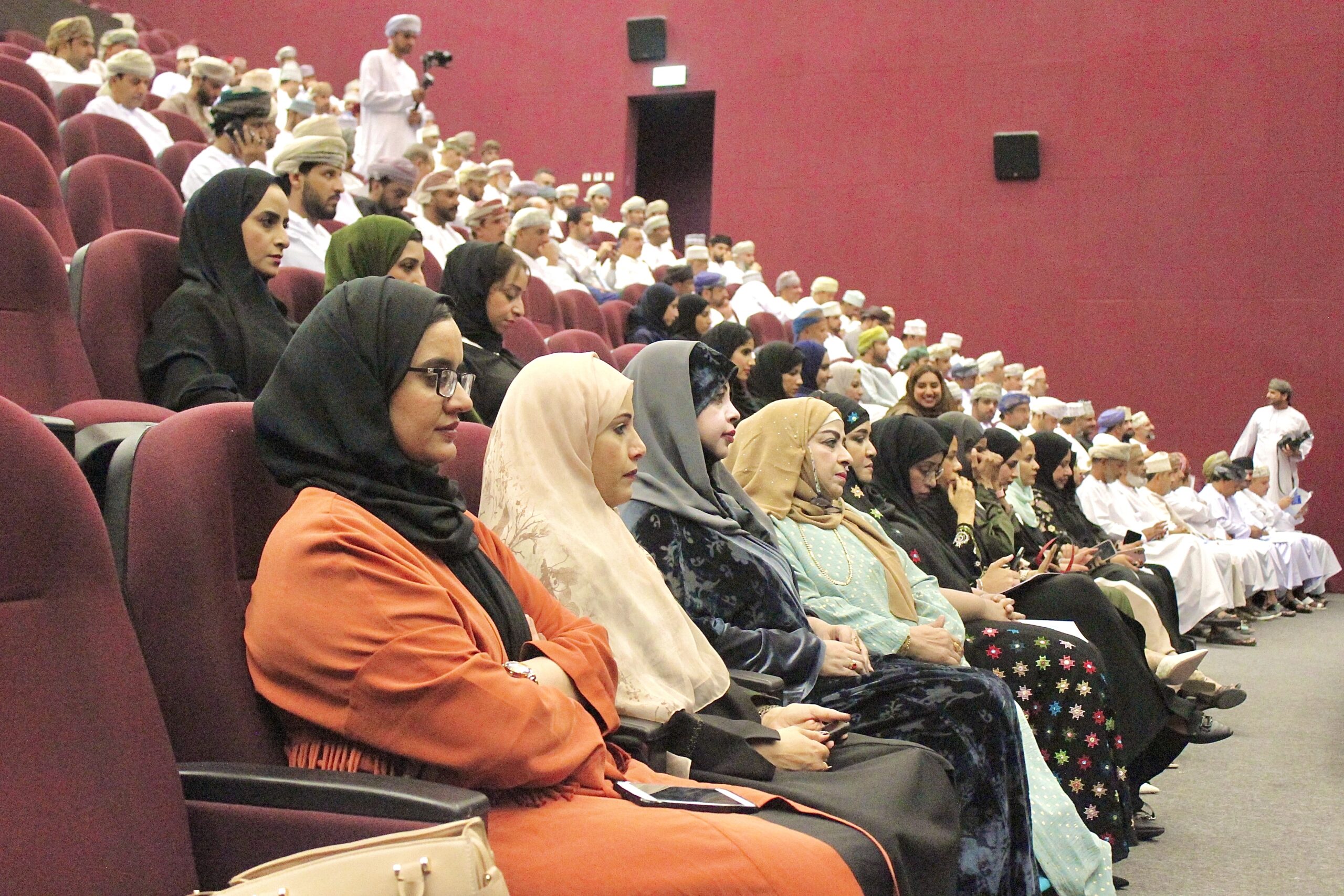 فوز قائمة التعاون بانتخابات جمعية الصحفيين العُمانية