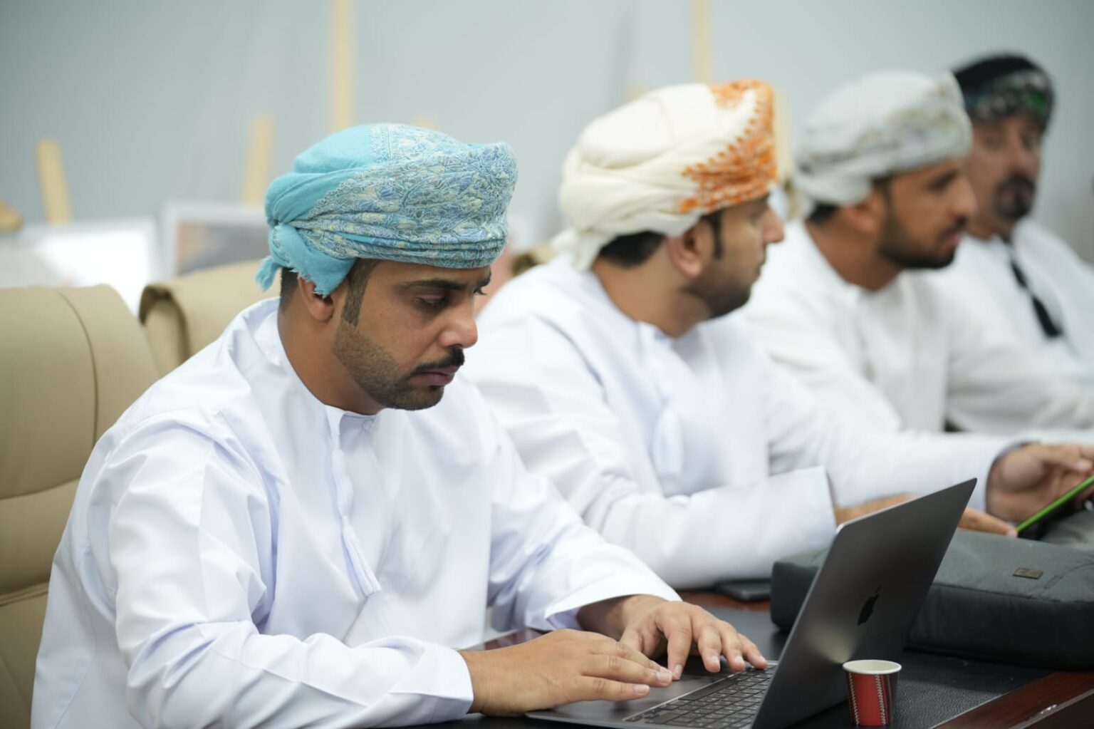 ختام حلقة عمل “صحافة الذكاء الاصطناعي” بجمعية الصحفيين العمانية