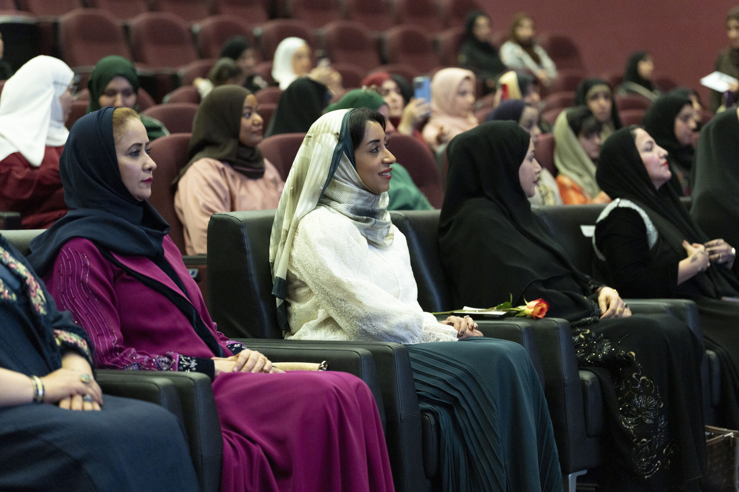 جمعية الصحفيين العُمانية تحتفل بيوم المرأة العُمانية