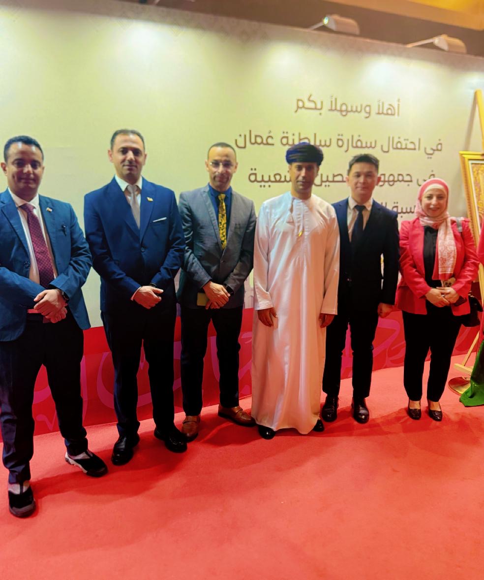 بمناسبة اليوم الوطني العماني 55 المجيد شاركت جمعية الصحفيين العمانيه في حفل الاستقبال  الذي نظمته سفارة سلطنة عُمان لدى جمهورية الصين الشعبية الصديقة بفندق قمة الصين العالميه ببكين .