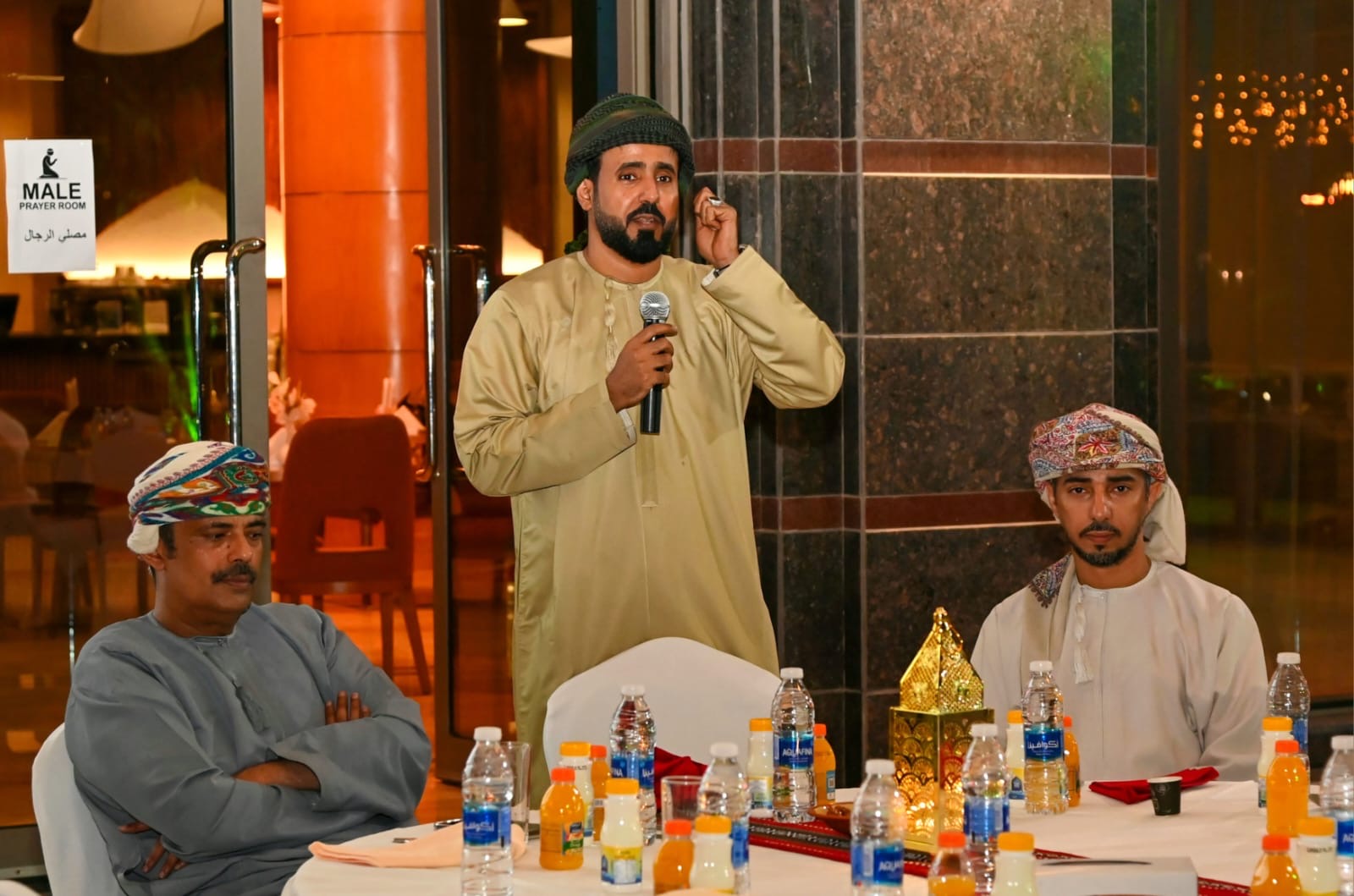 لجنة الصحفيين بمحافظة ظفار تنظم مأدبة الإفطار الجماعي بصلالة وتعلن تشكيل مجلس إدارتها الجديد