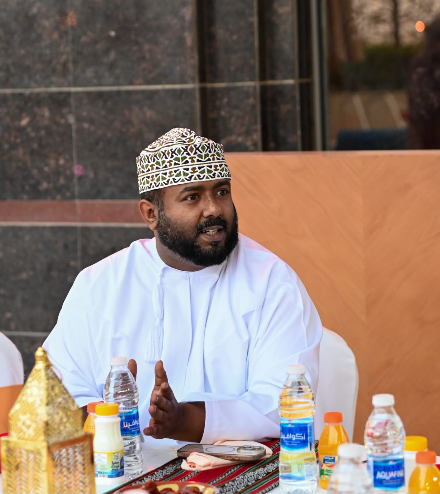 لجنة الصحفيين بمحافظة ظفار تنظم مأدبة الإفطار الجماعي بصلالة وتعلن تشكيل مجلس إدارتها الجديد