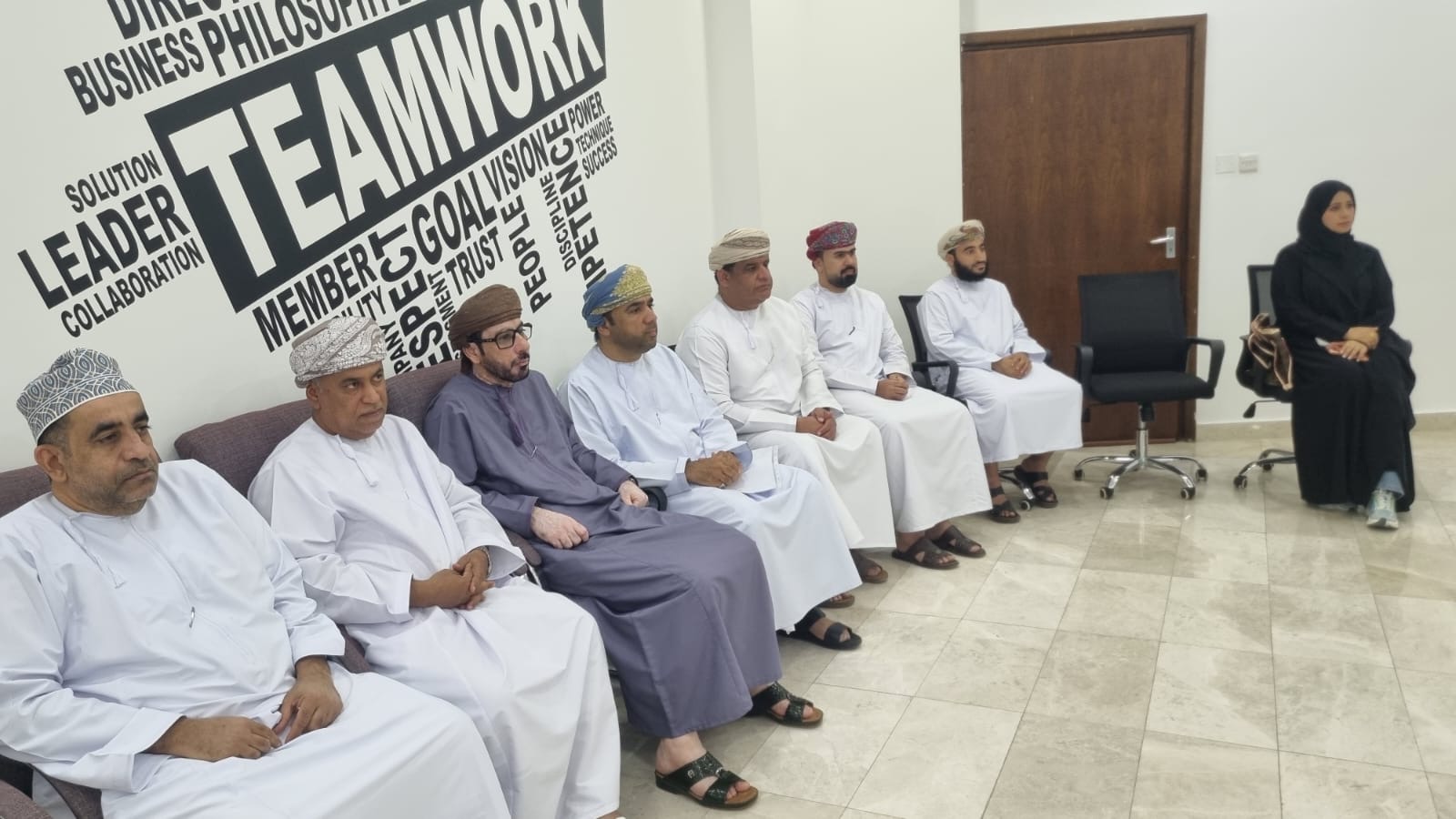 صحار- : عقدت الجمعية العمومية للجنة الصحفيين بمحافظة شمال الباطنة اجتماعها بمقر فرع غرفة تجارة وصناعه عمان بمحافظة شمال الباطنة ، وذلك لانتخاب مجلس إدارة جديد للدورة الحالية ، بحضور بعض أعضاء مجلس إدارة جمعية الصحفيين العُمانية.