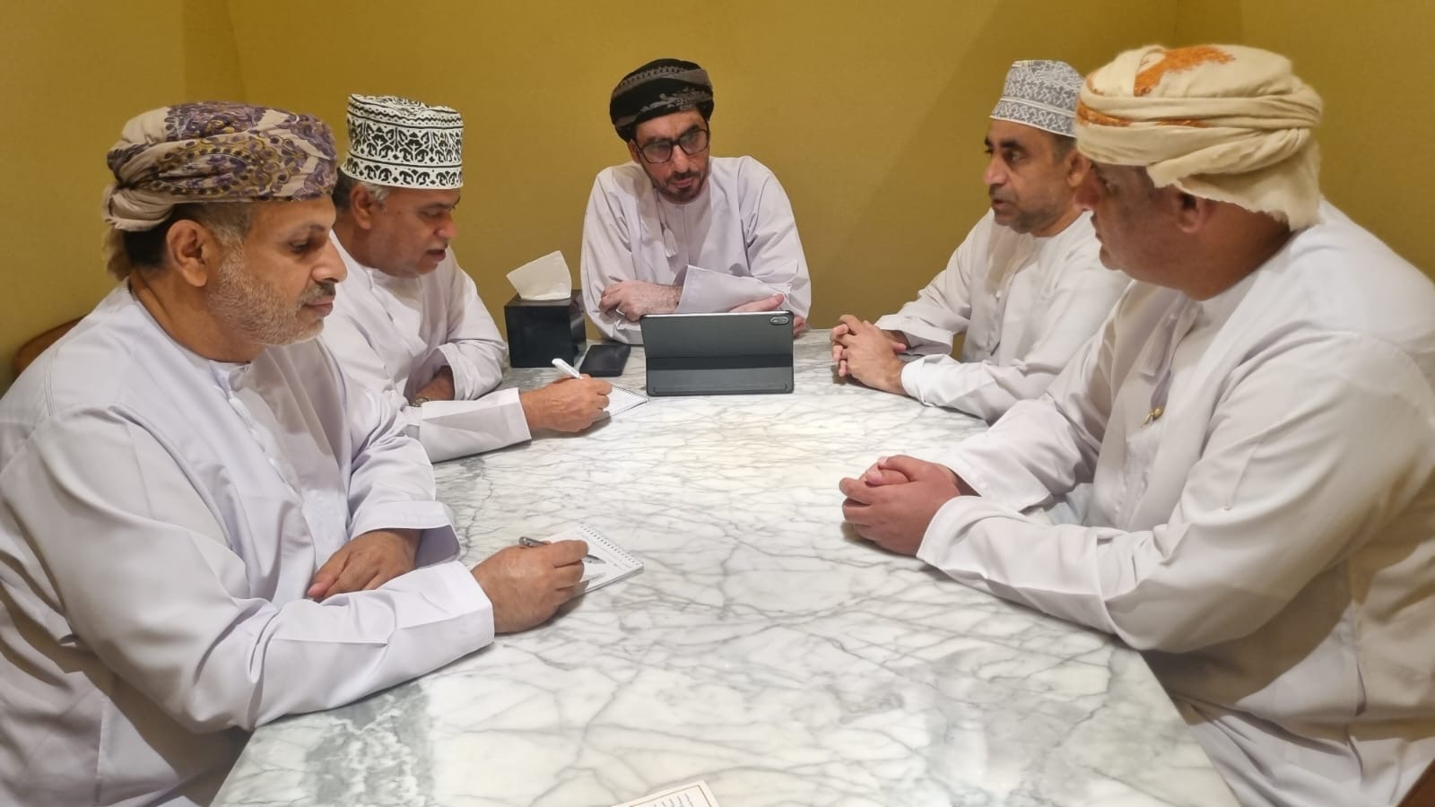 لجنة شمال الباطنة تعقد اجتماعها الأول للدورة الحالية