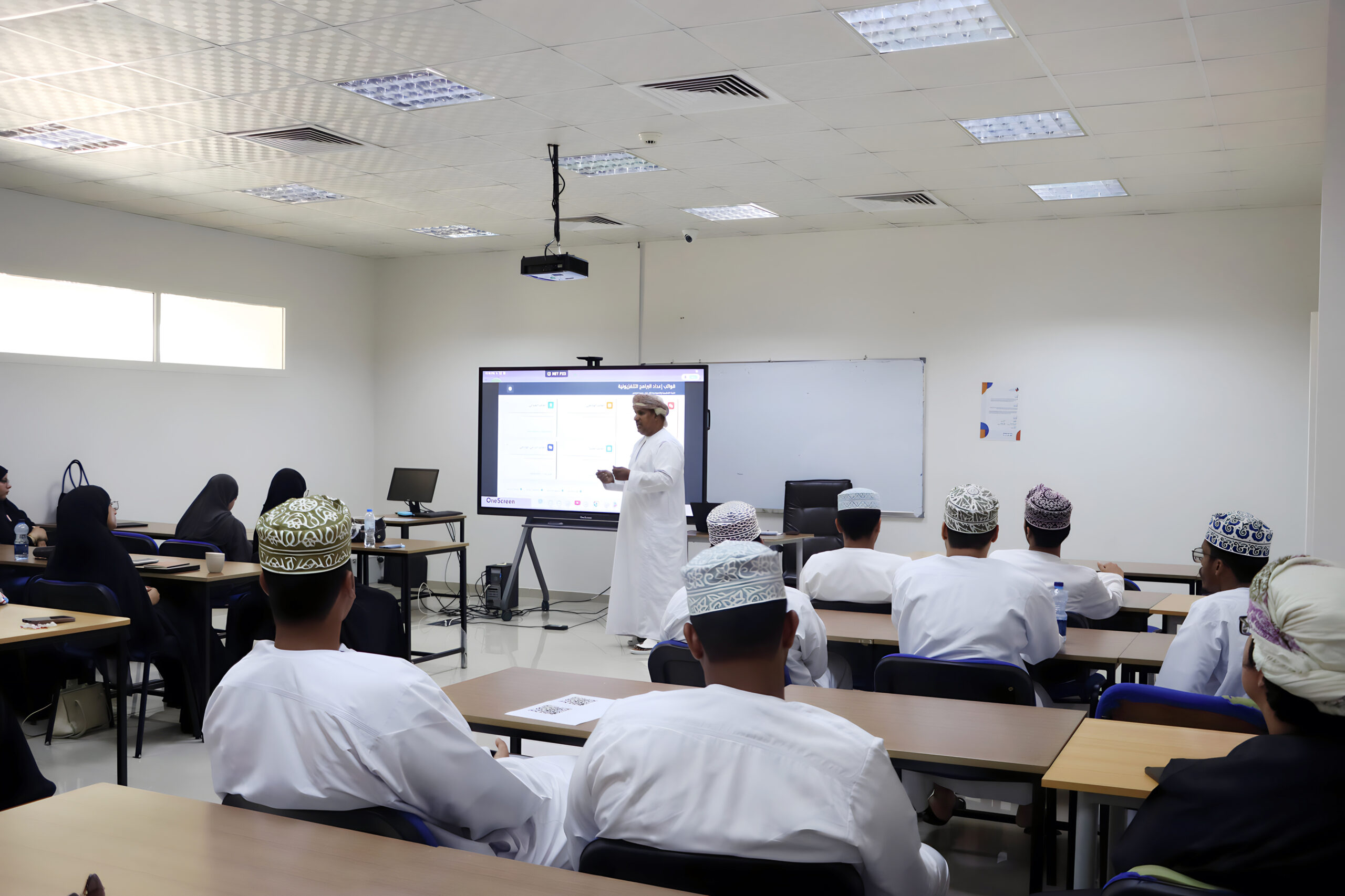 إعداد البرامج التلفزيونية بين النظرية والمهنية